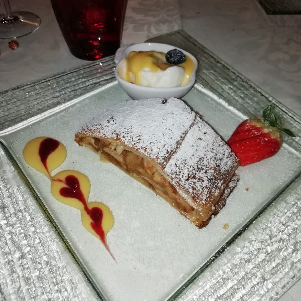 Strudel di mele - Taverna di Arlecchino