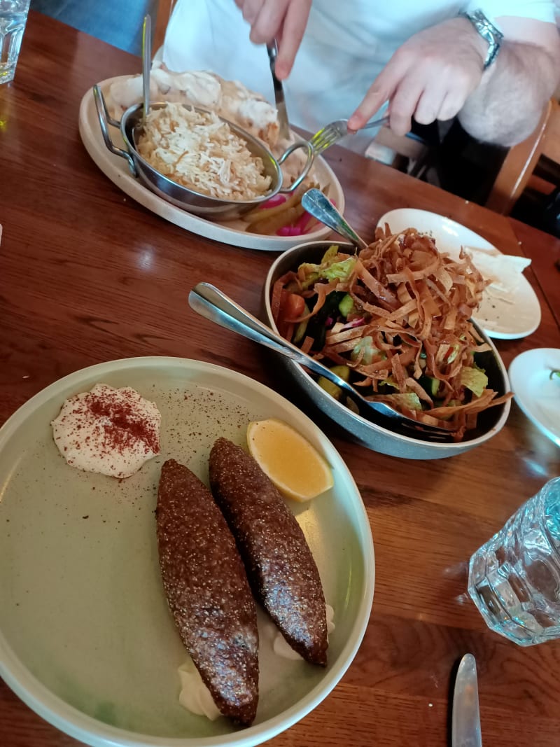 Restaurante Teta's Authentic Lebanese en Roseville Chase (NSW) Menú