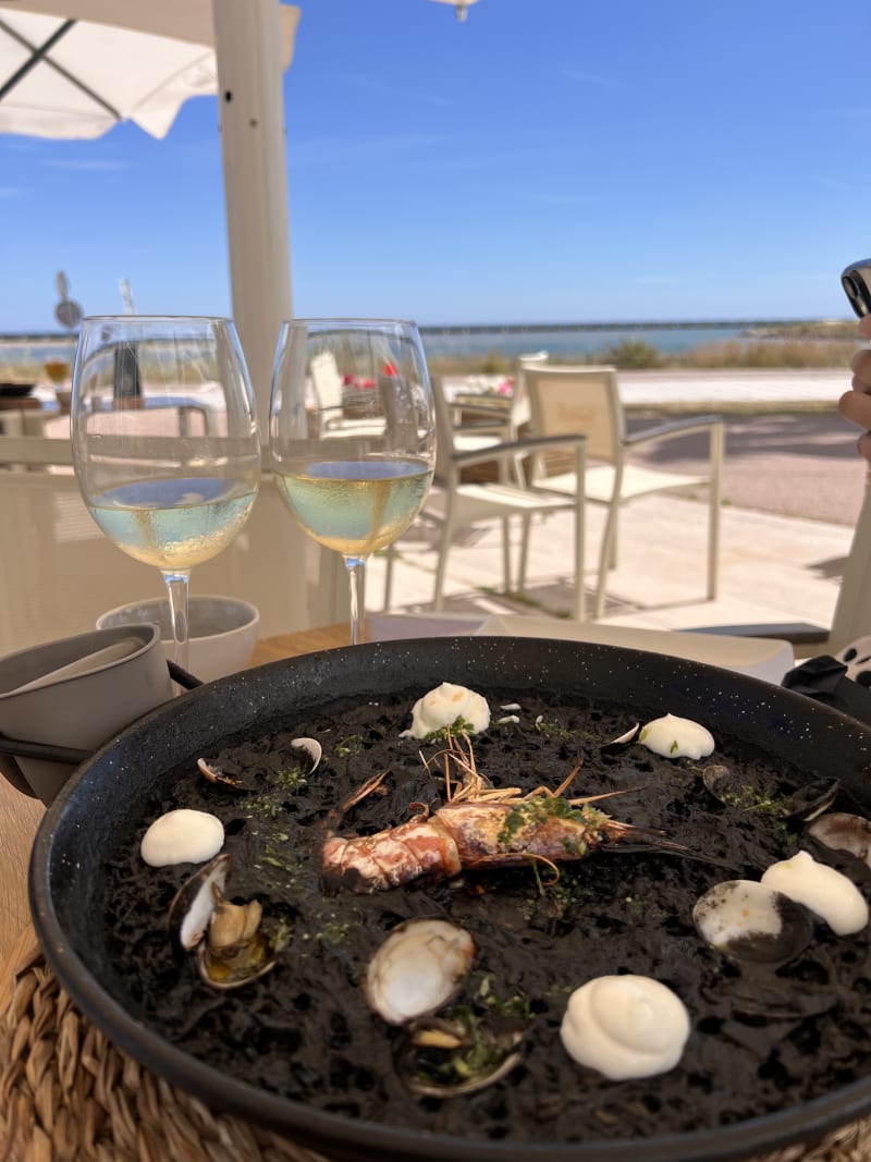 Arroz negro con almejas - Oliva Mediterranea, Cubelles