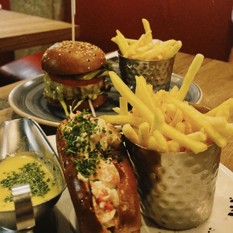 Burger & Lobster Oxford Circus in London Restaurant Reviews, Menus