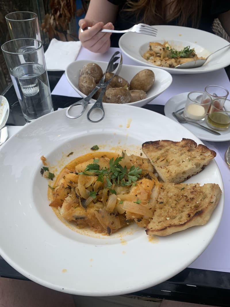 Vila do Peixe em Câmara de Lobos Preços, menu, morada, reserva e