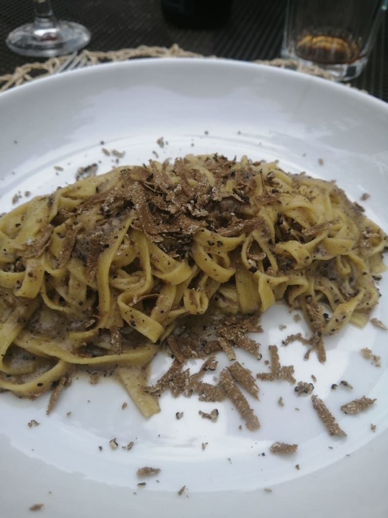 Tagliatelle al tartufo - La Tavola dei Cavalieri, Assisi