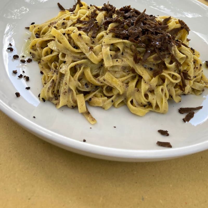 Tagliolini al tartufo - La Tavola dei Cavalieri, Assisi