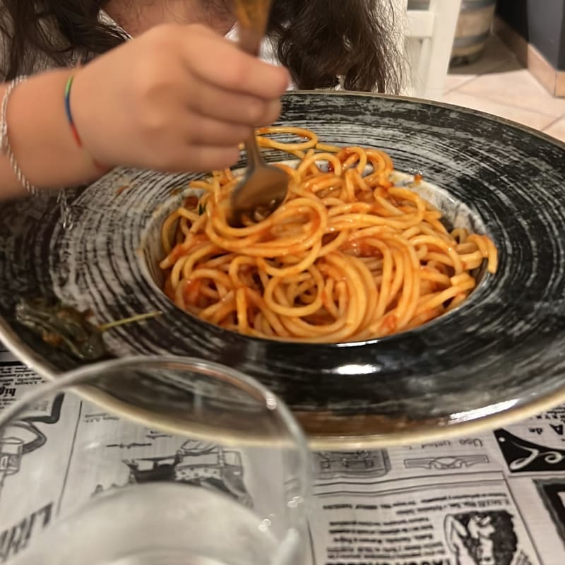 Spaghetti al pomodoro  - Pizzeria Napoletana La Giara Art, Gallipoli