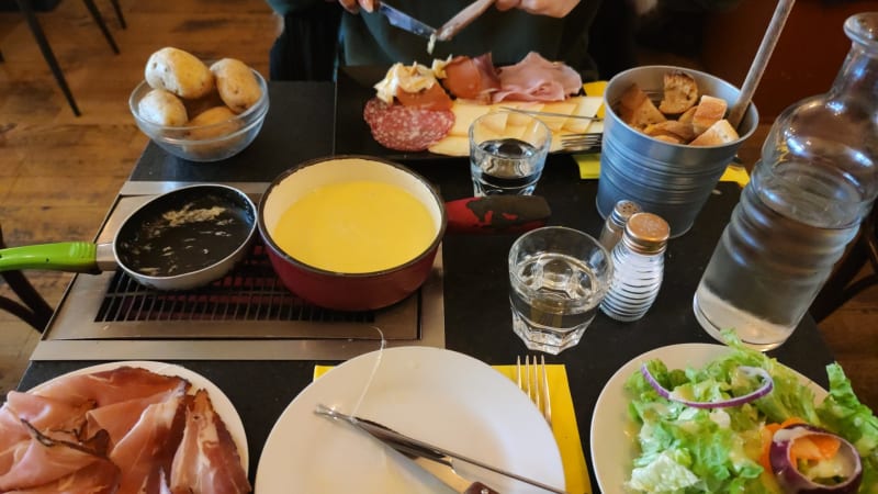 Les Fondus de la Raclette - Parmentier, Paris