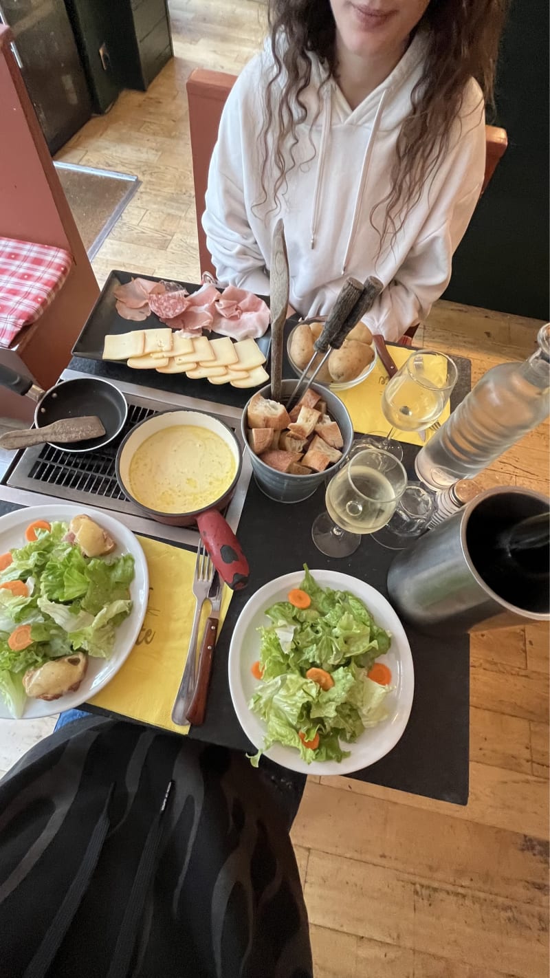 Les Fondus de la Raclette - Parmentier, Paris