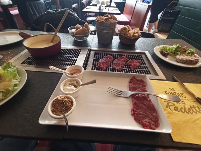 Les Fondus de la Raclette - Parmentier, Paris