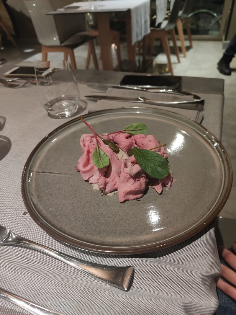 Vitello tonnato - Casa del Barolo Enotavola, Turin