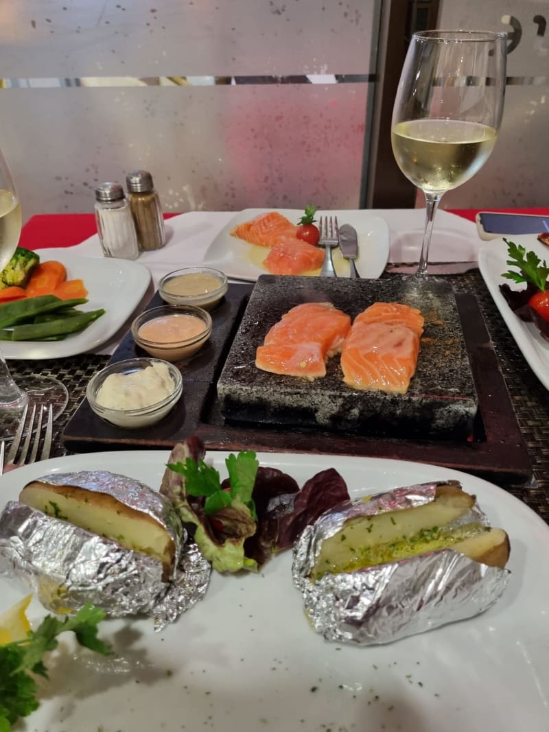 Chefe Steak House & Sea Basket in Funchal Restaurant Reviews, Menus