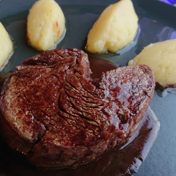 Filet de bœuf sauce Bouzy - Le Rem', Reims