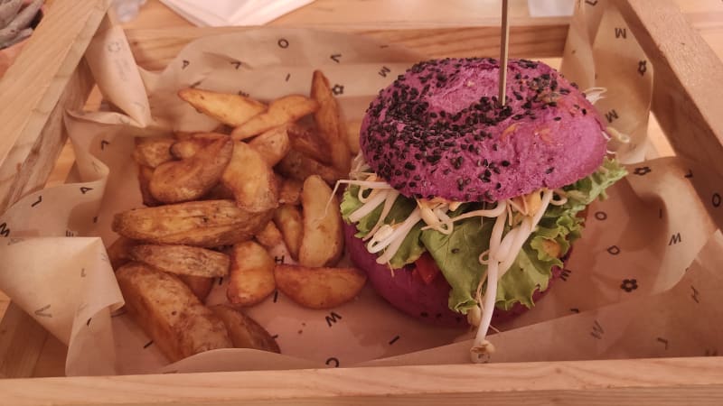 Flower Burger in Bari - Restaurant Reviews, Menu and Prices