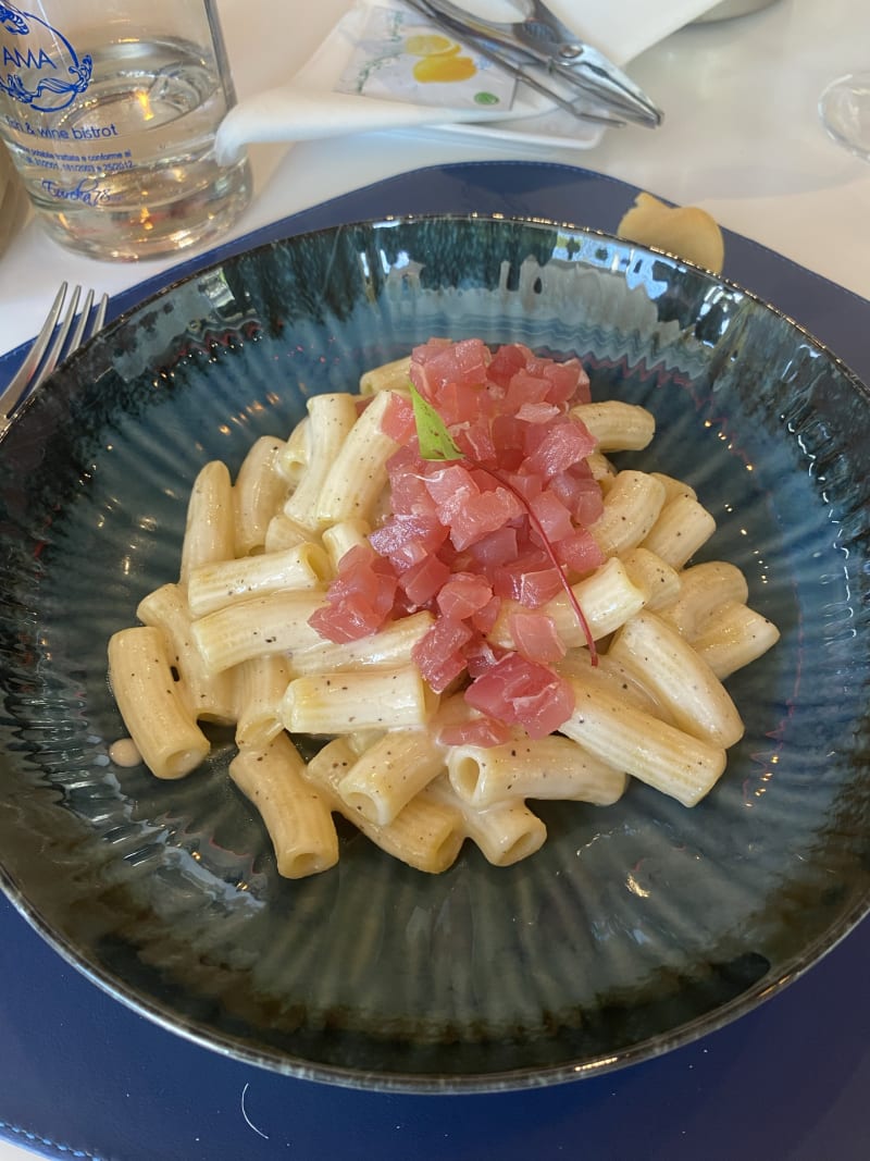 Il «primo dello chef» con pasta fresca e pesce del giorno - Ama Bistrot