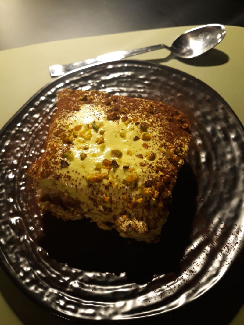 Tiramisù al pistacchio  - GoTà restaurant