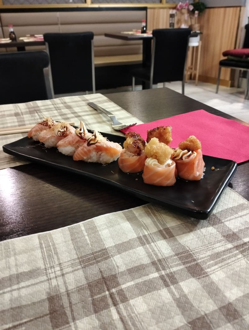 Sen Sushi, Genoa