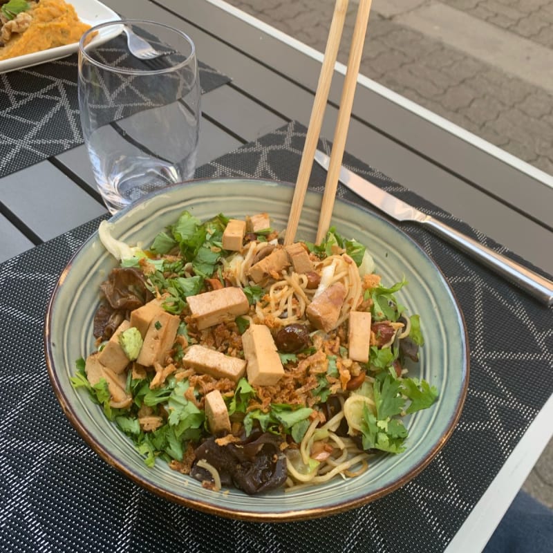 Nouilles au tofu et champignons noirs  - Virevol'Thés & Gourmandises, Colmar