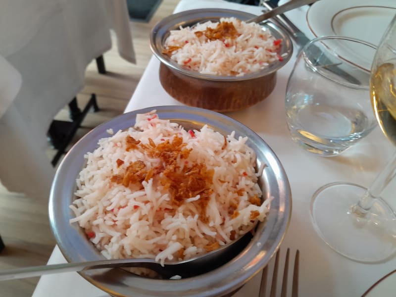 Le Basmati, Suresnes