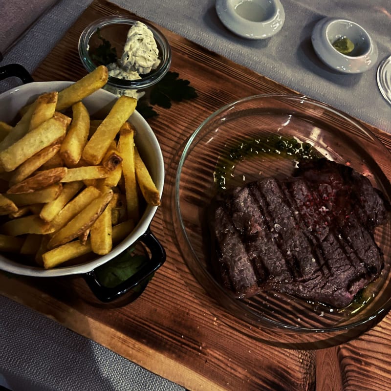 Schweizer Rib-Eye-Steak - Filet et Fils - Maisons Matthiol, Zermatt