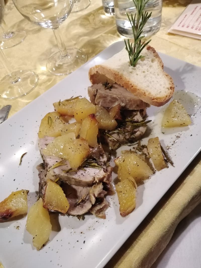 Filetto di maiale olio e rosmarino  - Ristorante Fichetto, Foligno