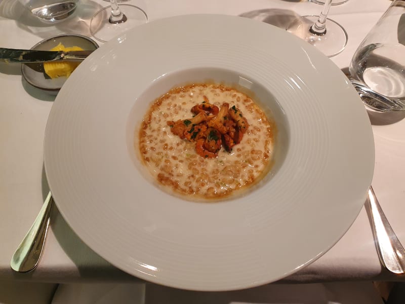 Le Violon d'Ingres in Paris Restaurant Reviews, Menus, and Prices