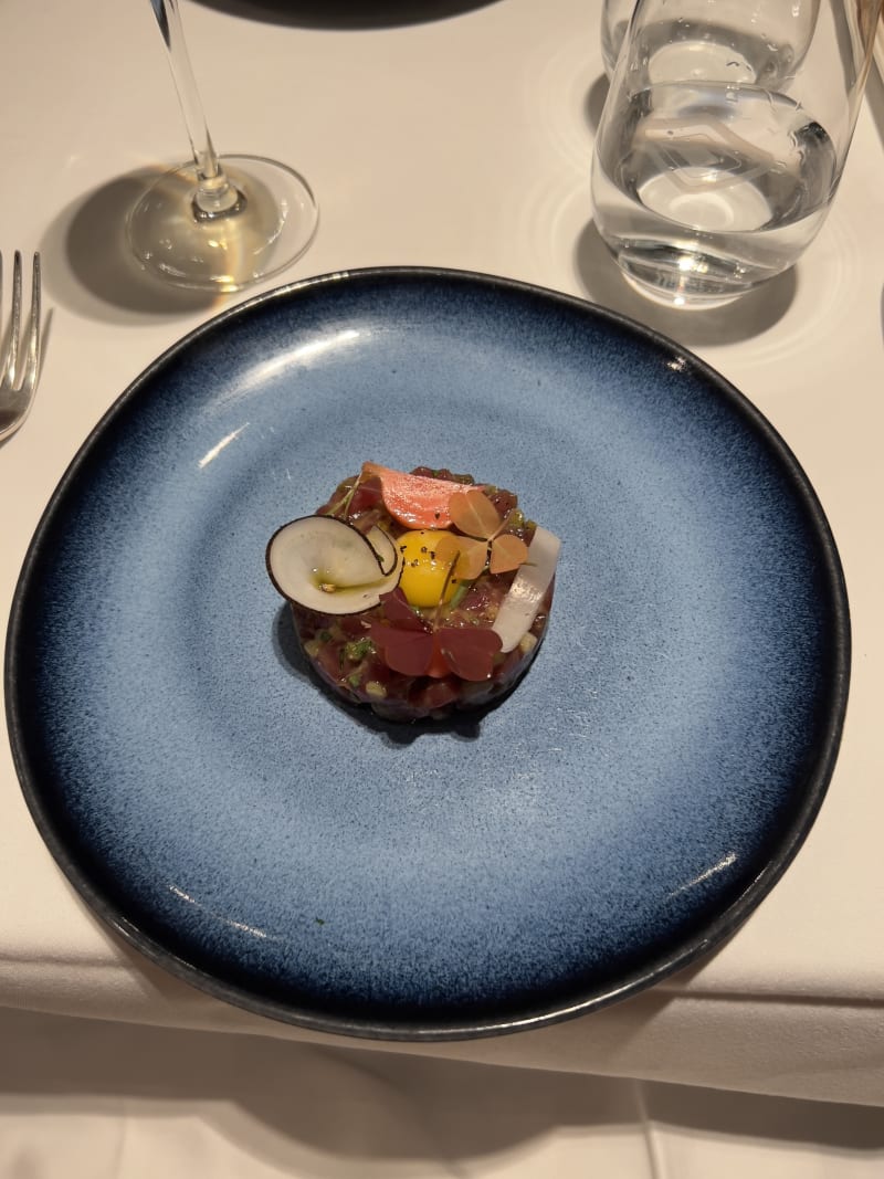 Le Violon d'Ingres in Paris Restaurant Reviews, Menus, and Prices