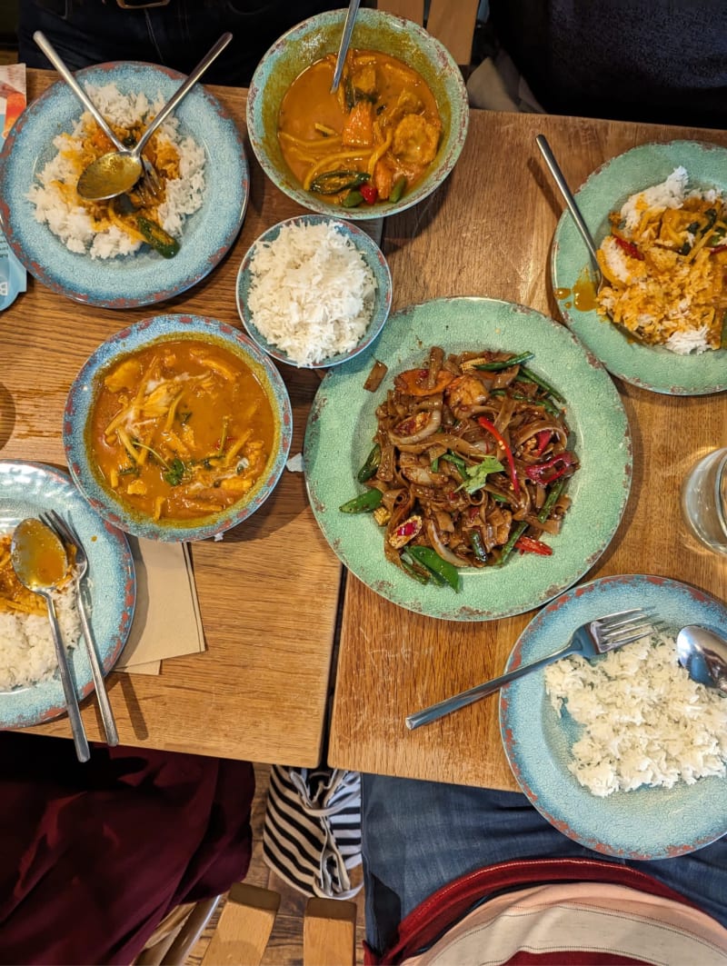 Rosa's Thai Cafe Greenwich in London Restaurant Reviews, Menus, and