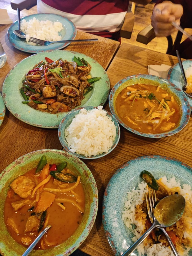 Rosa's Thai Cafe Greenwich in London Restaurant Reviews, Menus, and