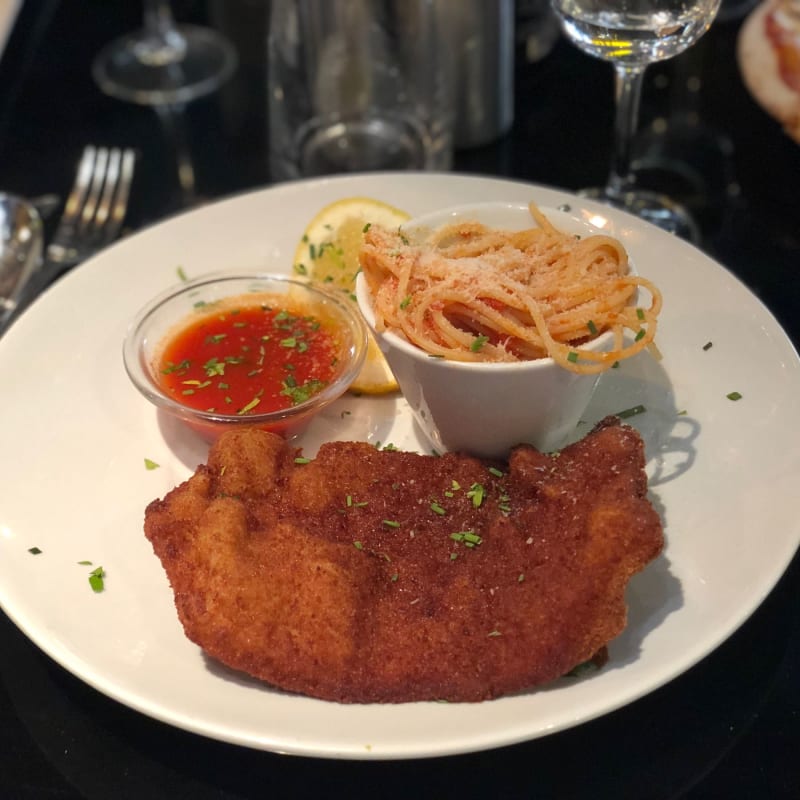 Escalope de veau à la milanaise  - Domani, Paris