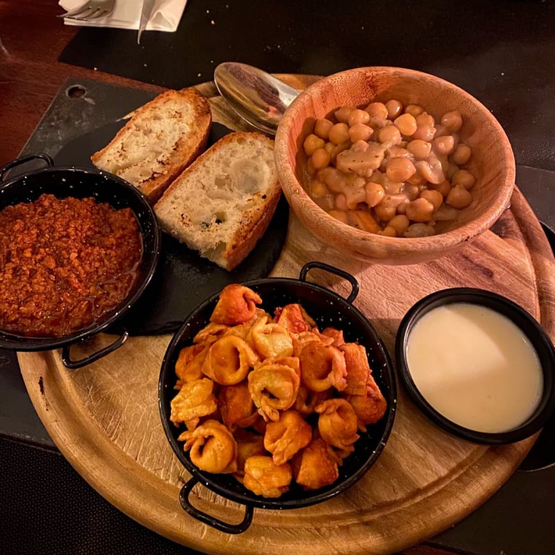 Tapas - Bagus, Bologna