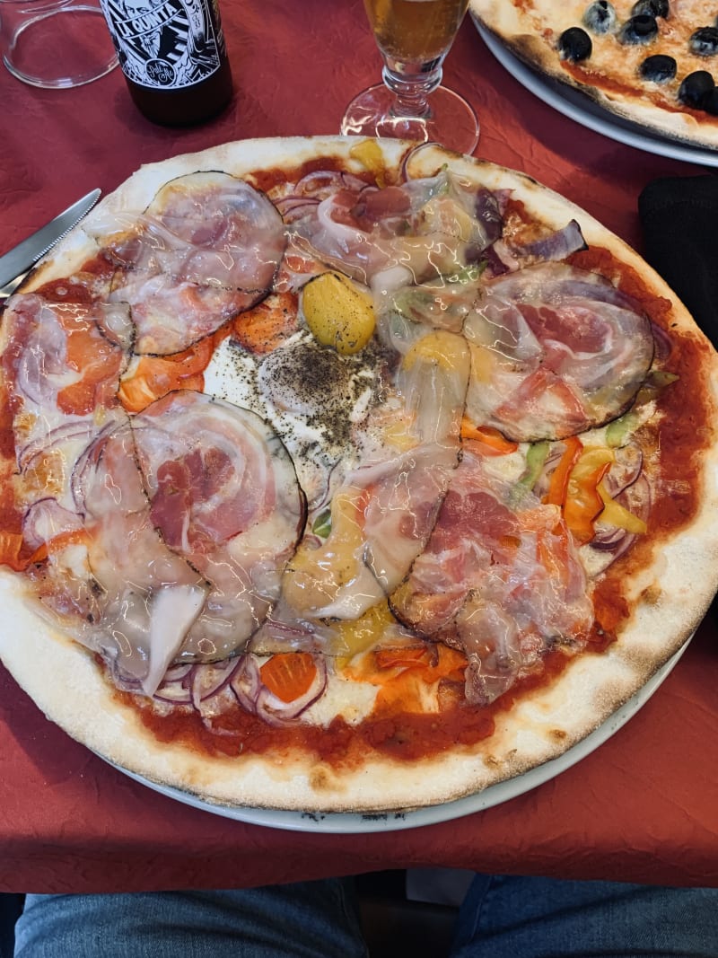 Pizza - Pizza Hot, Radda In Chianti