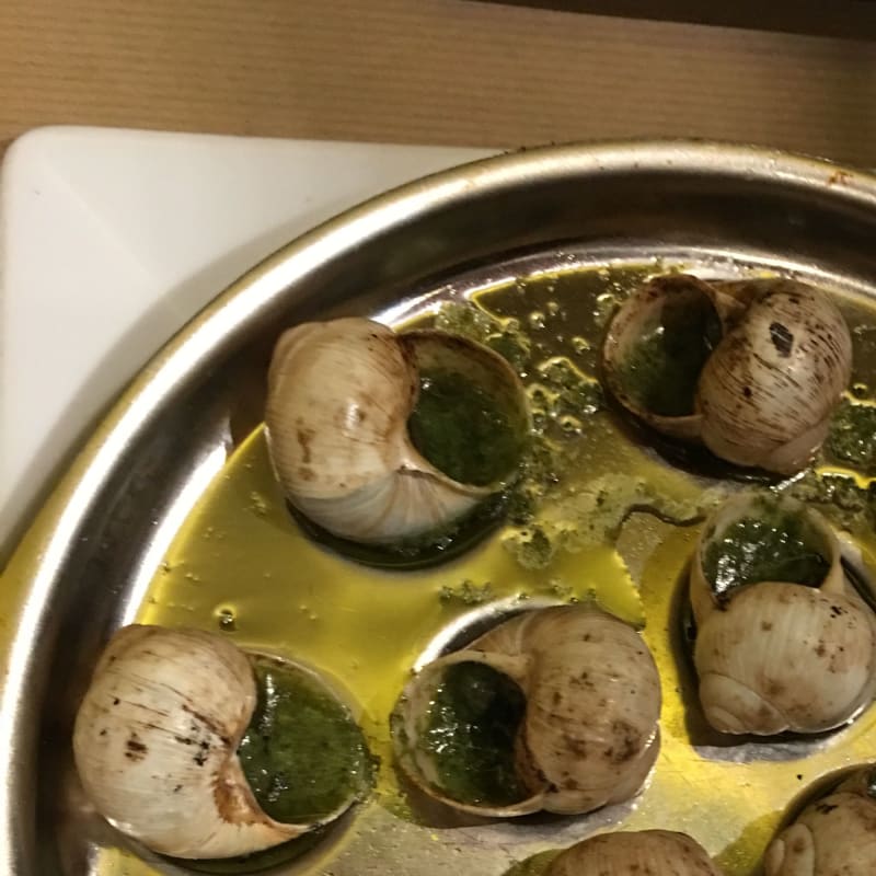 Snails fork might need tightening, but was good - Le Drapeau, Paris