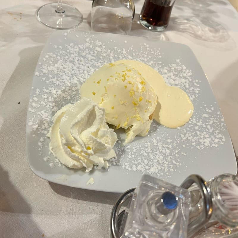 Delizia al limone  - Pizzeria Scugnizzo