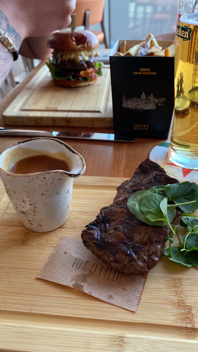 Eastwood Beer & Grill in Amsterdam Restaurant Reviews, Menu and