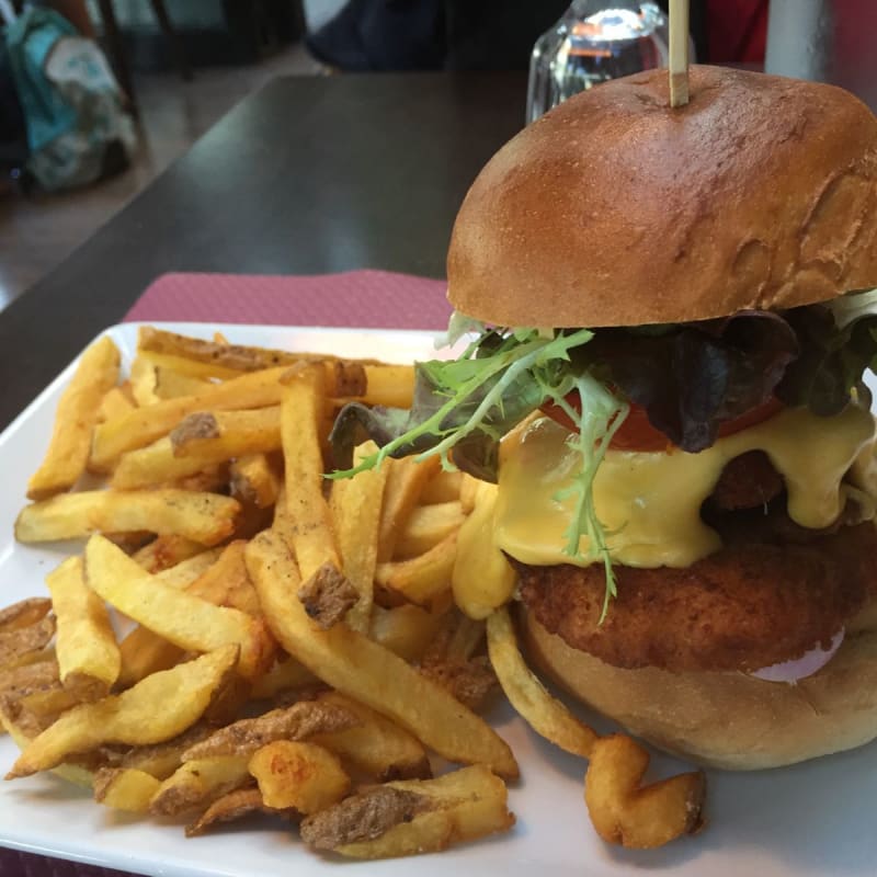 Burger poulet - Chez Rico, Paris