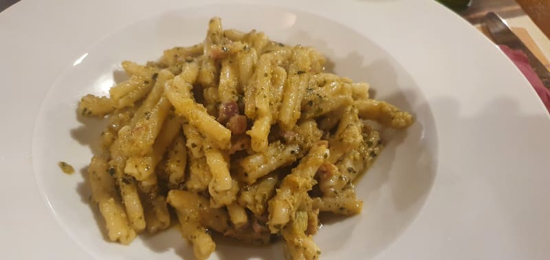 Casareccie crema di zucchine e speck - Agriturismo Mama Lina