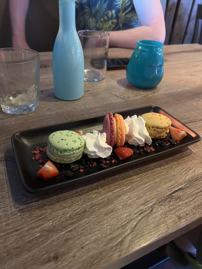 Bon Bini Restaurant in Alphen aan den Rijn Menu, openingstijden, prijzen, adres van restaurant