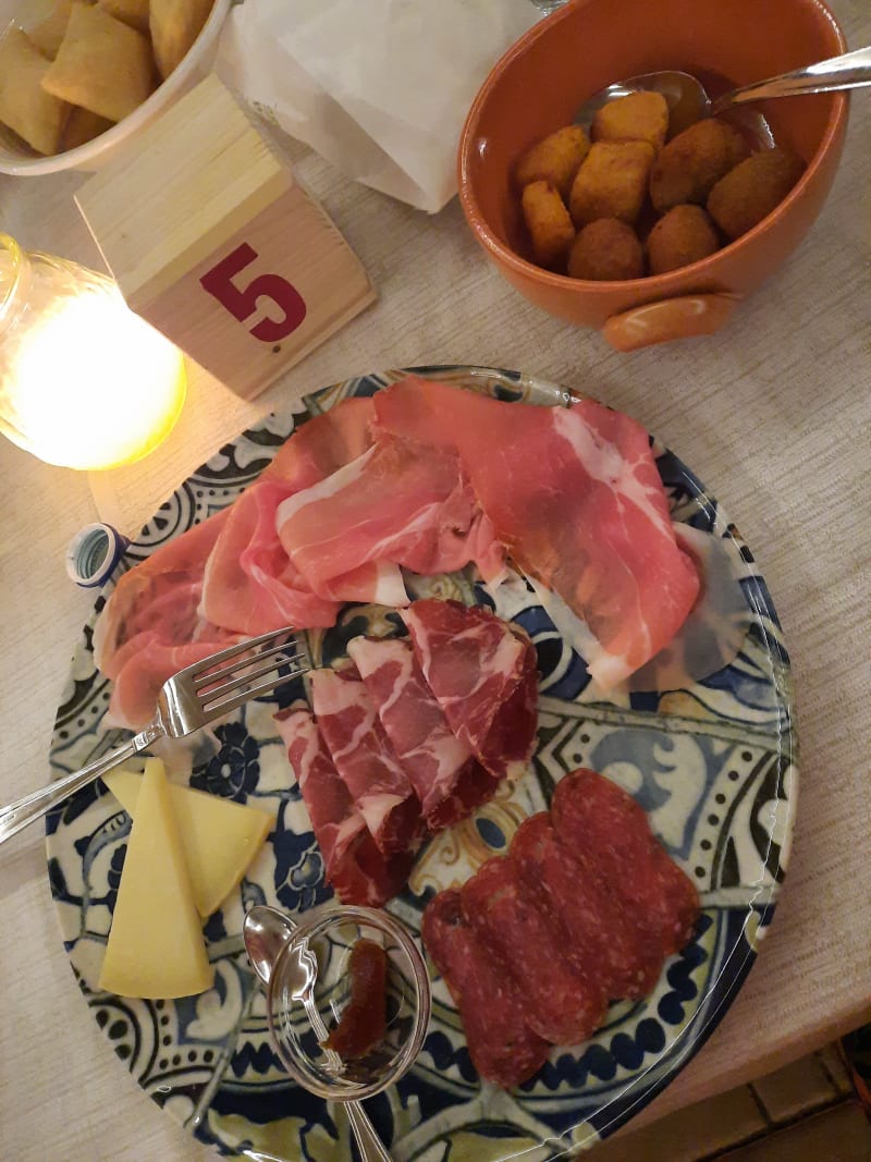 antipasto della casa - Villa Amaranto eventi e cucina