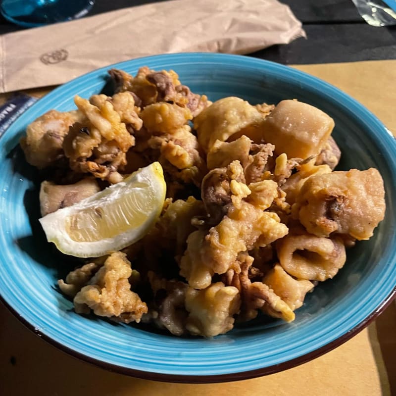 Calamari fritti - Bonfim Club, Genoa