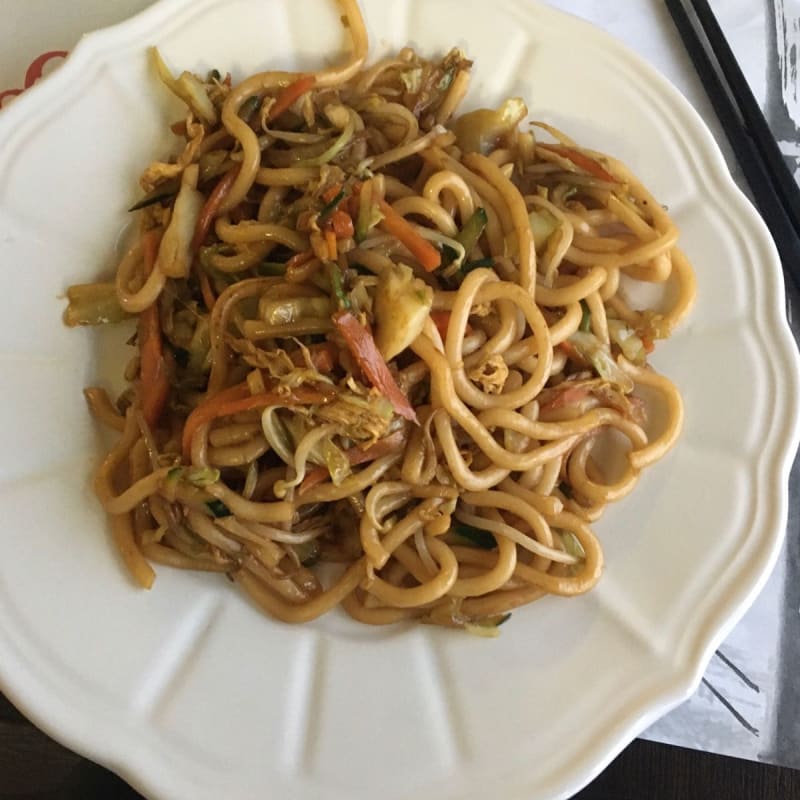 Spaghetti udon con verdure - Arte d'Oriente, Florence