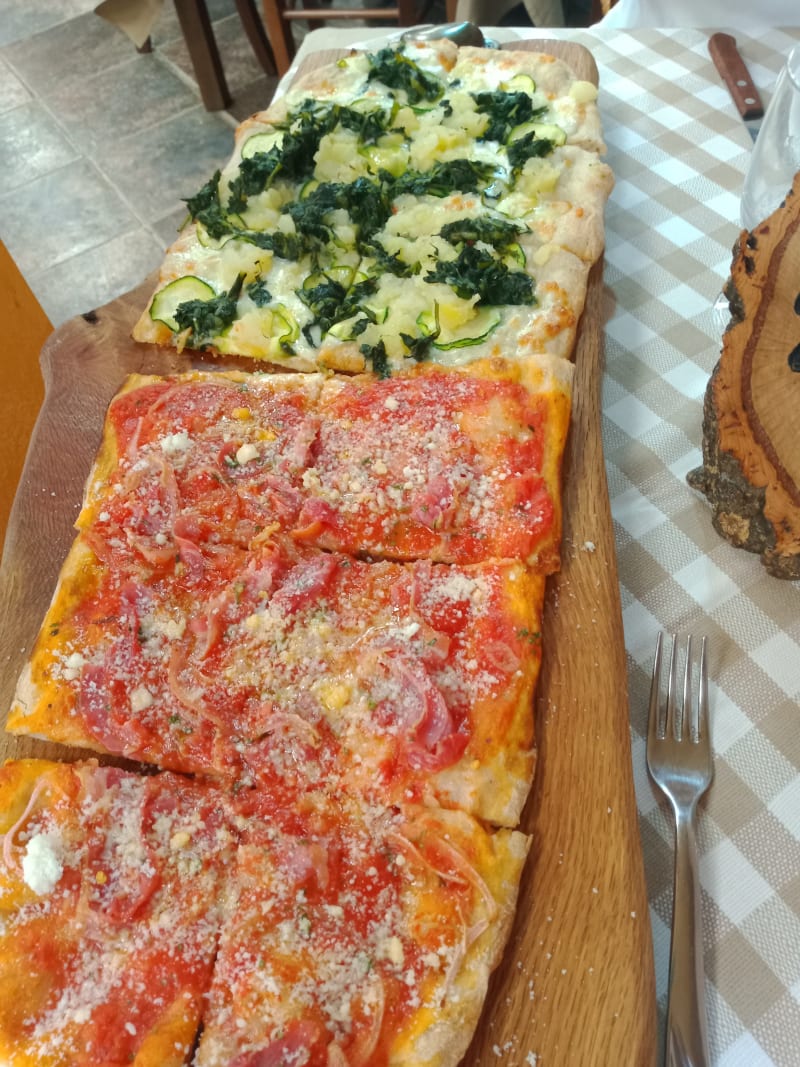 Stasera Pizza... e non solo in Civitavecchia Restaurant Reviews, Menu