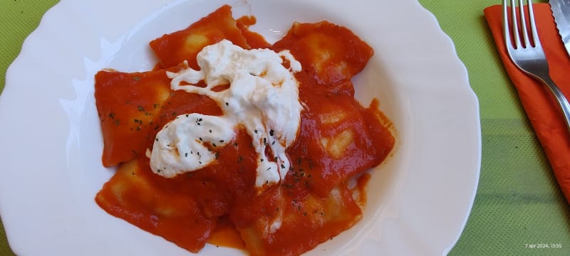 Ravioli alla burrata - Paradiso del boschetto