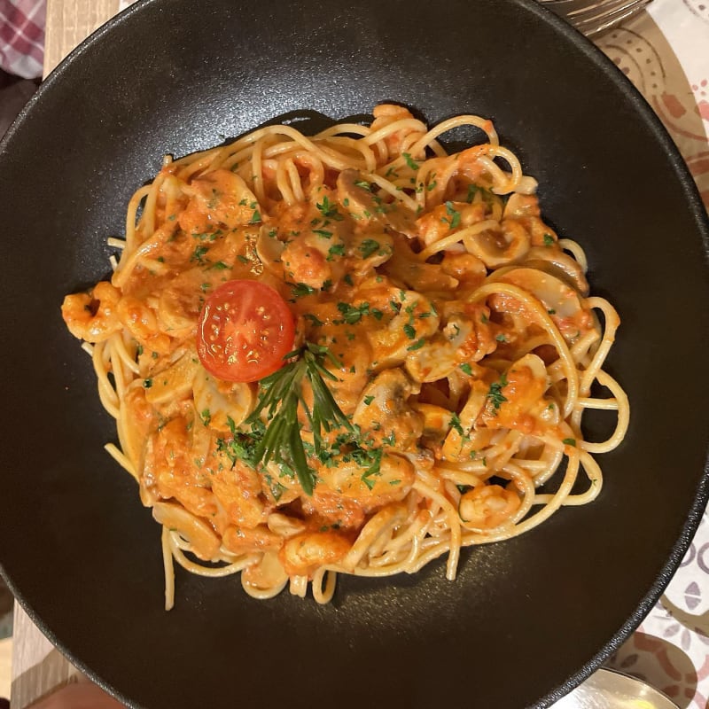 Spaghetti crevettes - Au Charbon, Lausanne