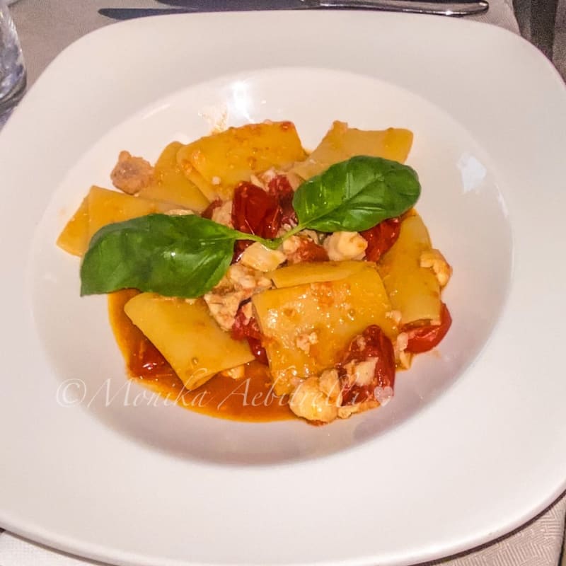 Paccheri melanzane ottimo  - Il Ranuncolo