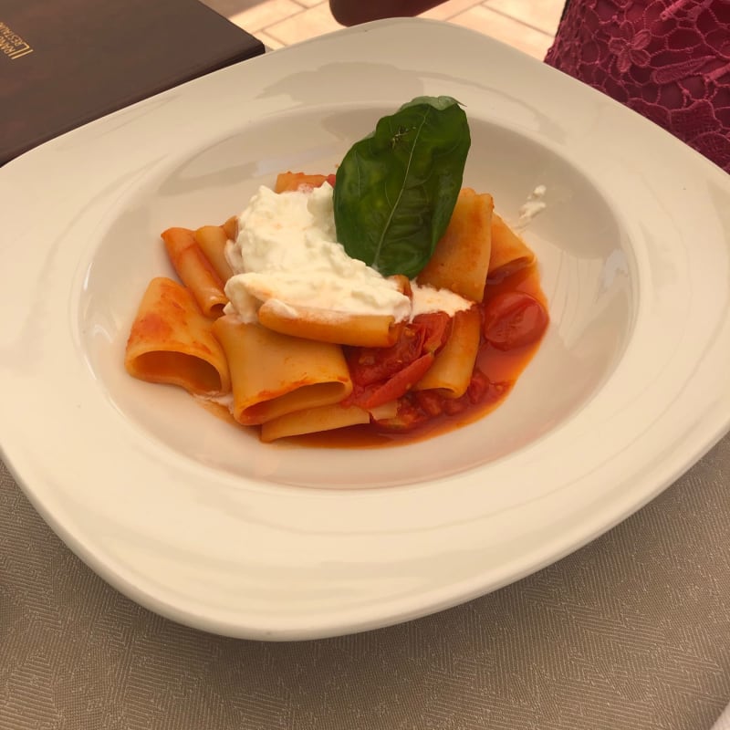 Paccheri pomodorini e burrata - Il Ranuncolo