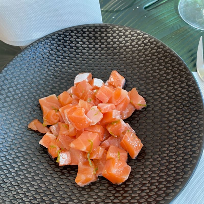 tartare di salmone - Ristorante Pasticceria Contemporanea - Marco C.Merola, Caserta