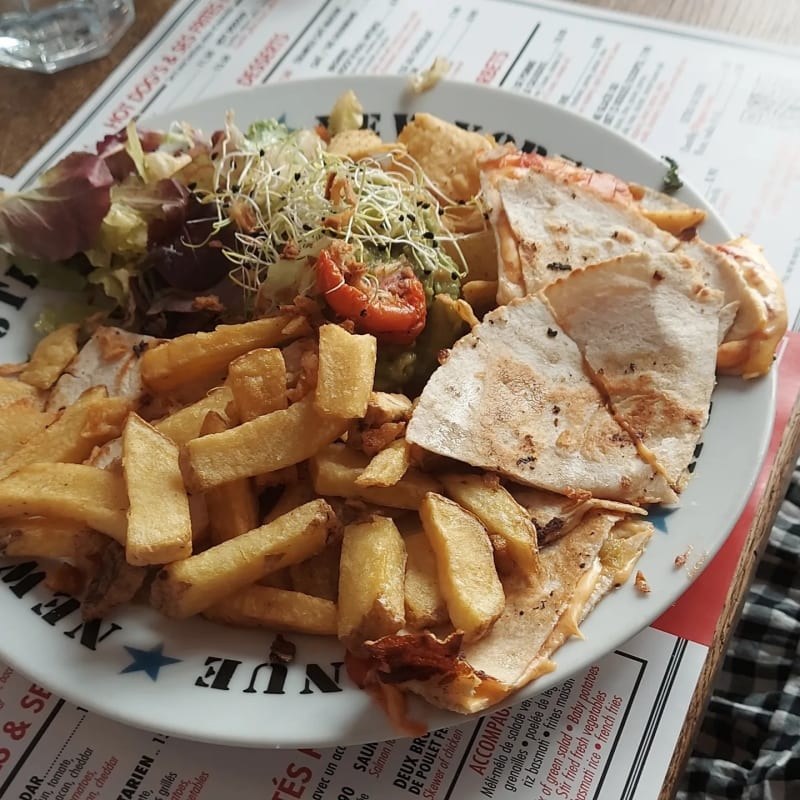 Le Fil Rouge Café, Paris