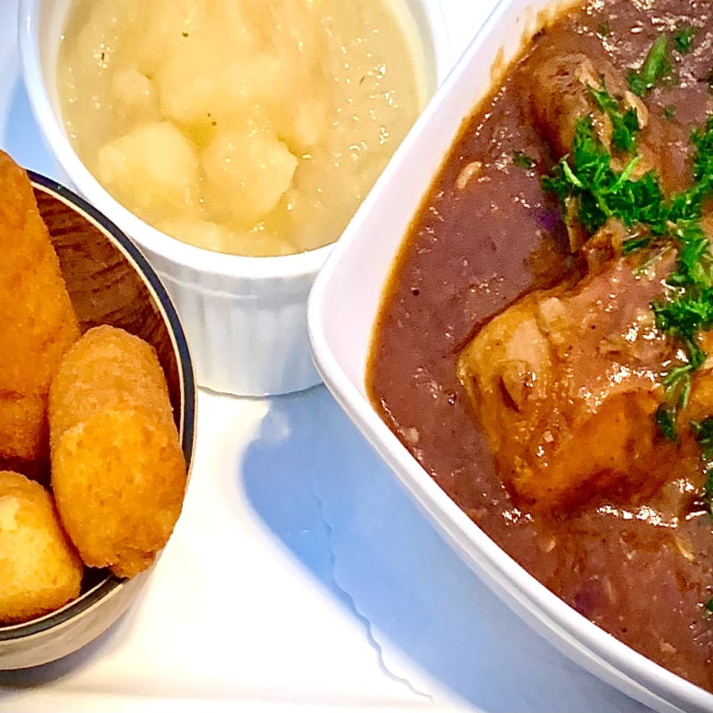 Lapin a la biere, compote de pommes et croquettes  - 'T Pallieterke, Bruges