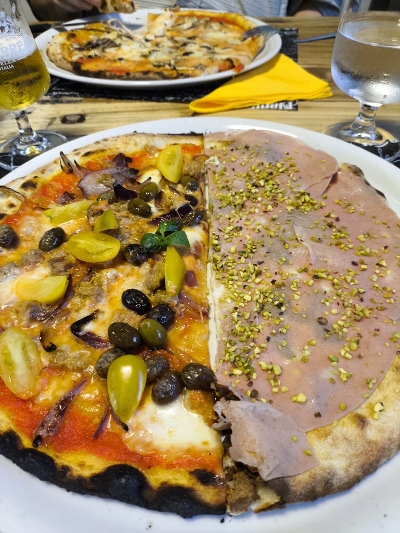 Zerouno Pizzeria, Turin