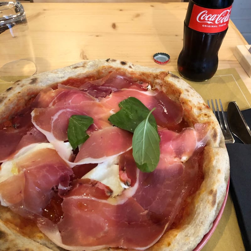 Pizza! - Mozzabella Pratello, Bologna