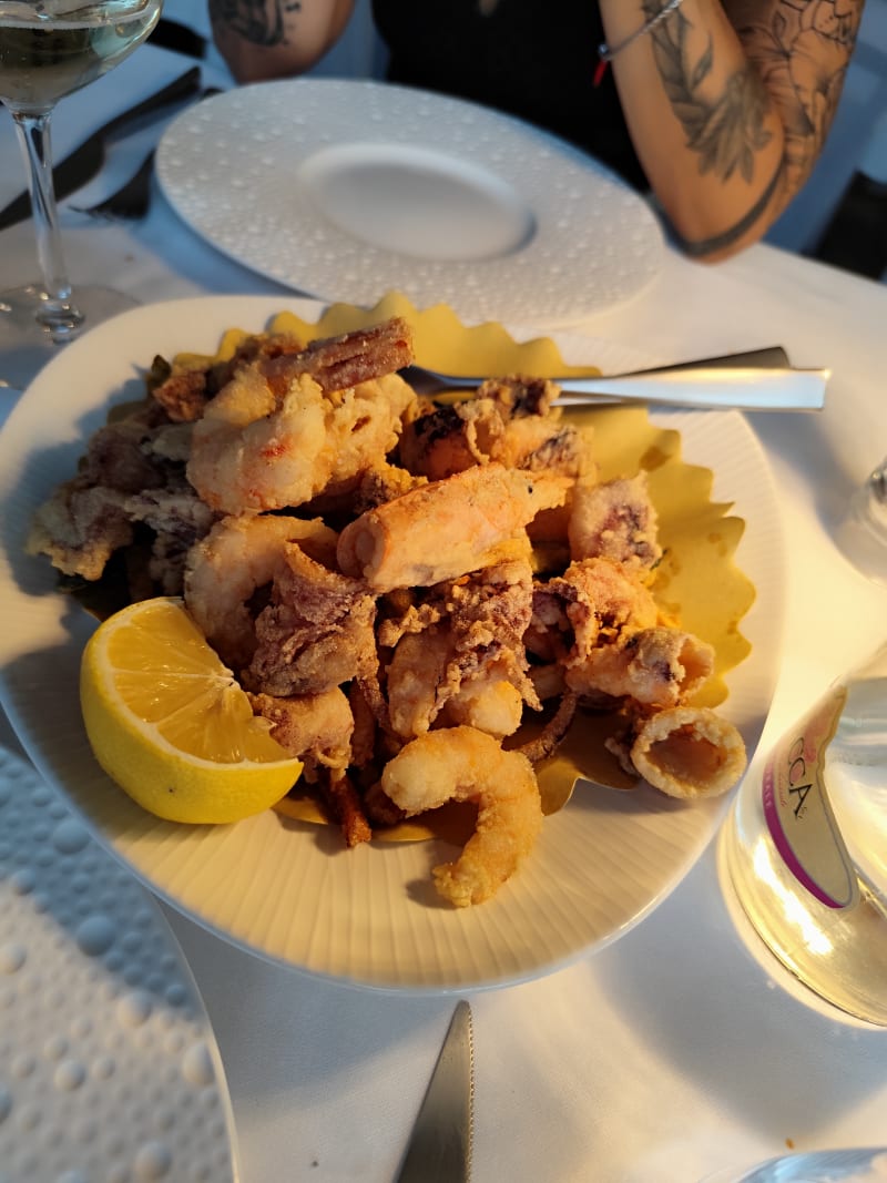 Frittura di mare con zucchine, carote e cipolla rossa di Tropea - Ai Serbelloni, Pregnana Milanese