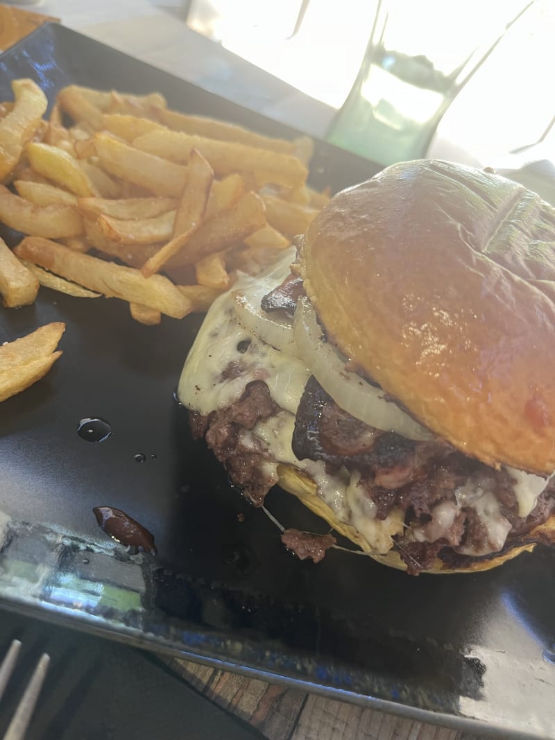  John's Burger, Móstoles